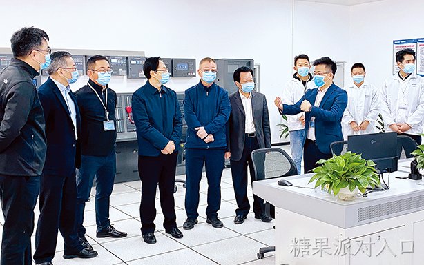 严格落实抓防疫   虎劲十足谋发展